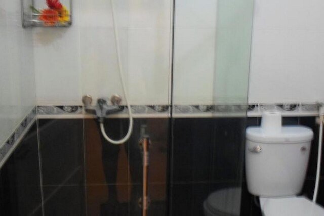 ラッキー ハウス ホテル