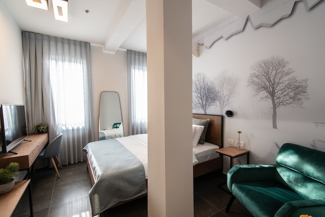 27 モンテフィオーレ TLV