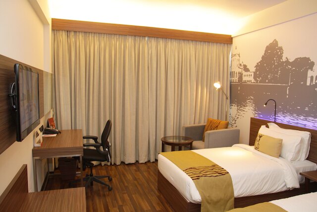 ビバンタ コルカタ EM バイパス