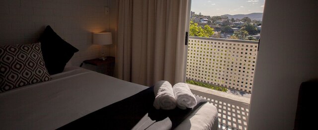 ハーストン プレイス モーテル