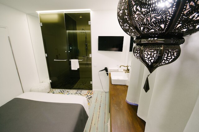 アティピック オテル