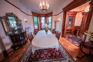 レファーツ ガーデンズ レジデンス B&B