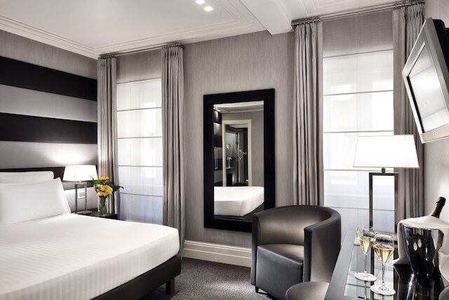 ホテル マンチーノ 12