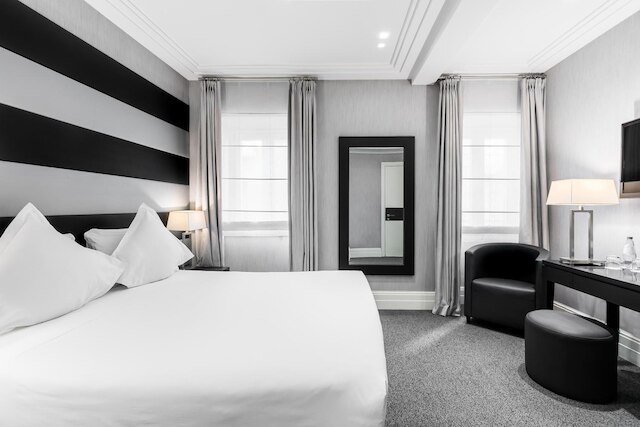 ホテル マンチーノ 12