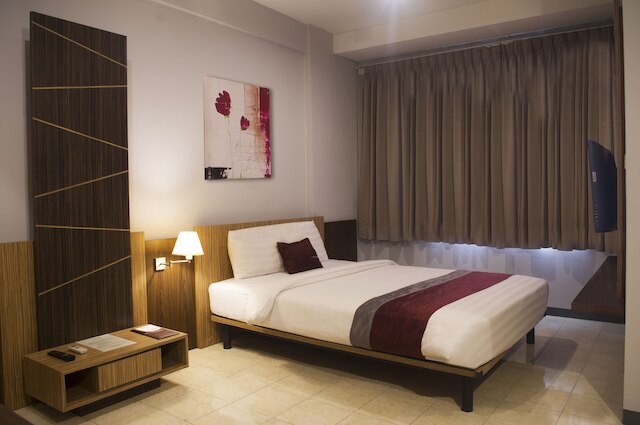 バローレ ホテル