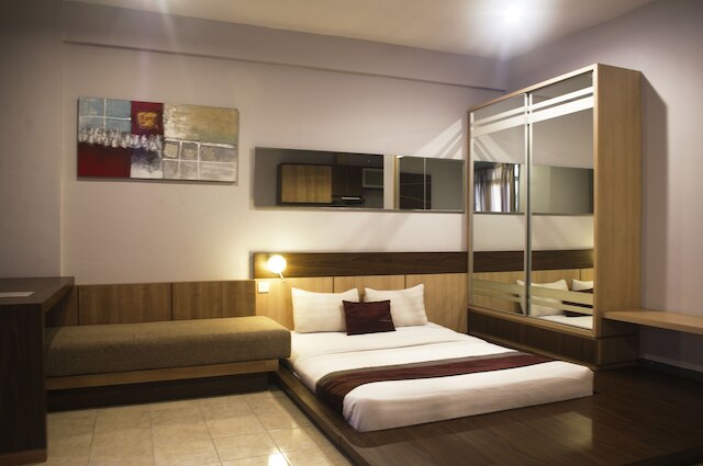 バローレ ホテル