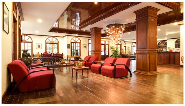 ロイヤル クラウン ホテル & スパ