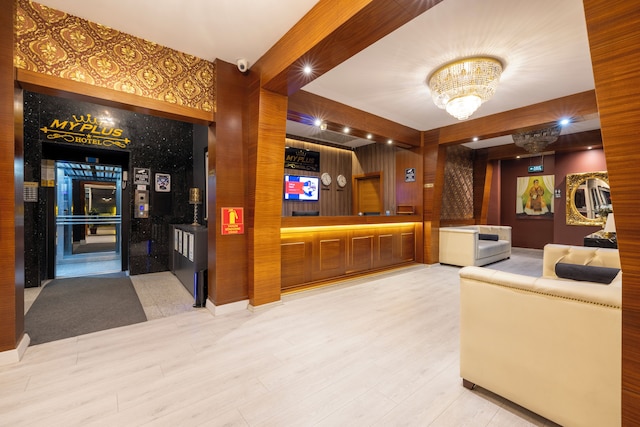 マイ プラス オテル アタシェヒル