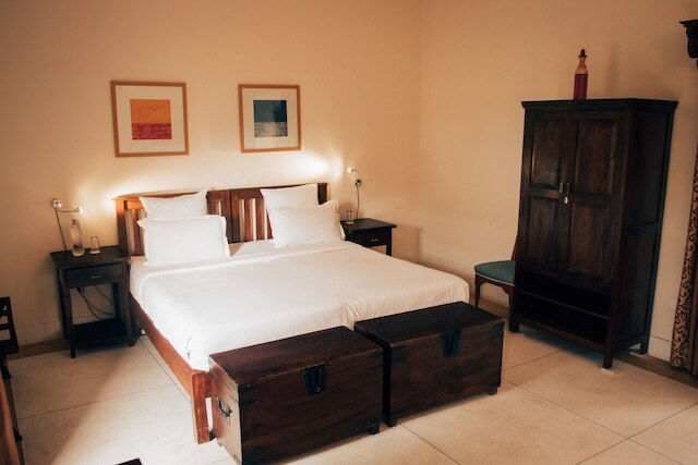 デブラ ウダイプール