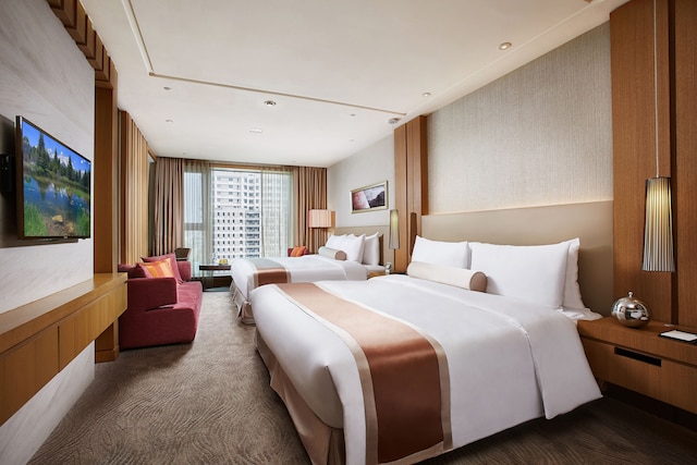 ミレニアム ホテル台中 (台中日月千禧酒店)