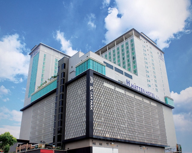 ハッテン ホテル ムラカ