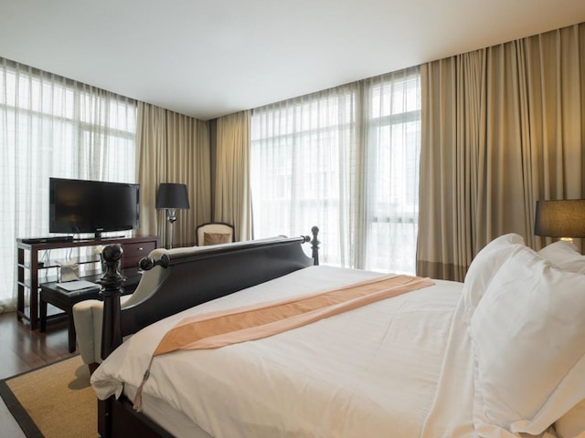 ロングラタナ エグゼクティブ レジデンス