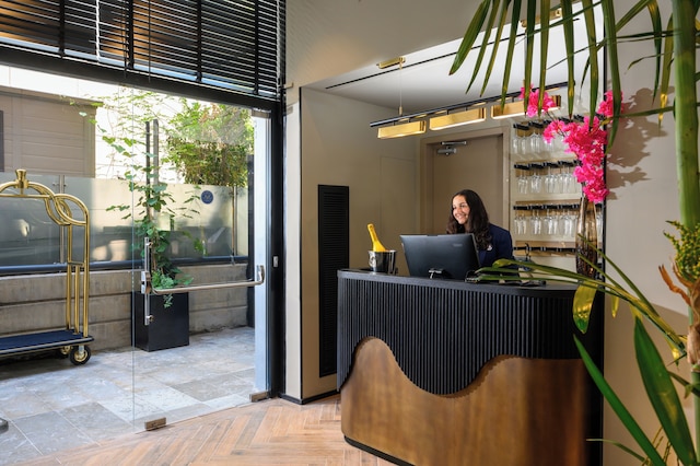 ポリ アーバン バイ アフィ ホテルズ