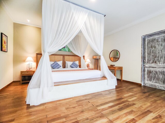 セミニャックスクエアホテルアンドヴィラズ