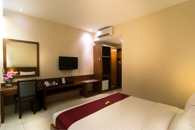 セミニャックスクエアホテルアンドヴィラズ