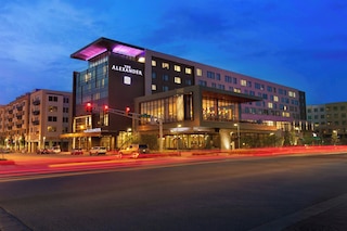 ジ アレクサンダー