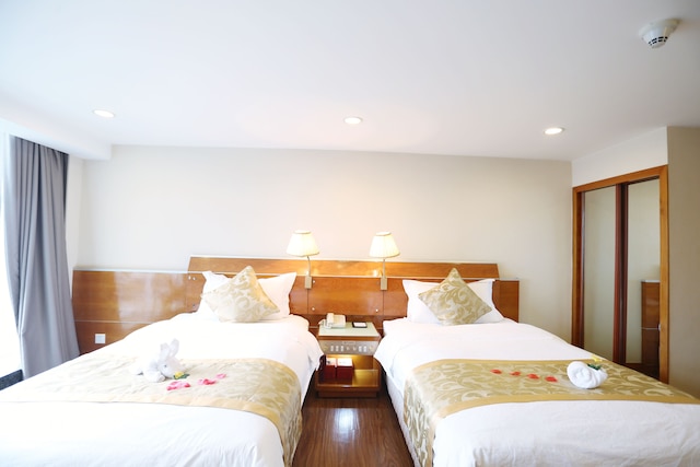 イワ ホテル 広州 (広州頤和大酒店)