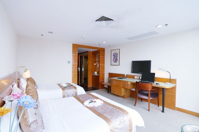 イワ ホテル 広州 (広州頤和大酒店)