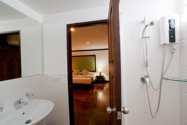 キューカンバー イン