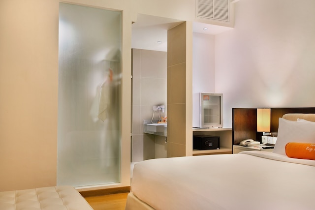 ハリス ホテル & コンベンションズ マラン