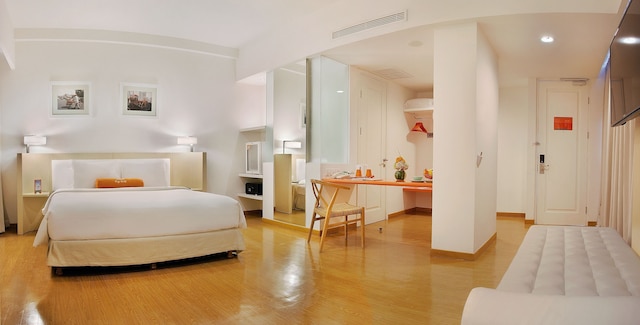 ハリス ホテル & コンベンションズ マラン