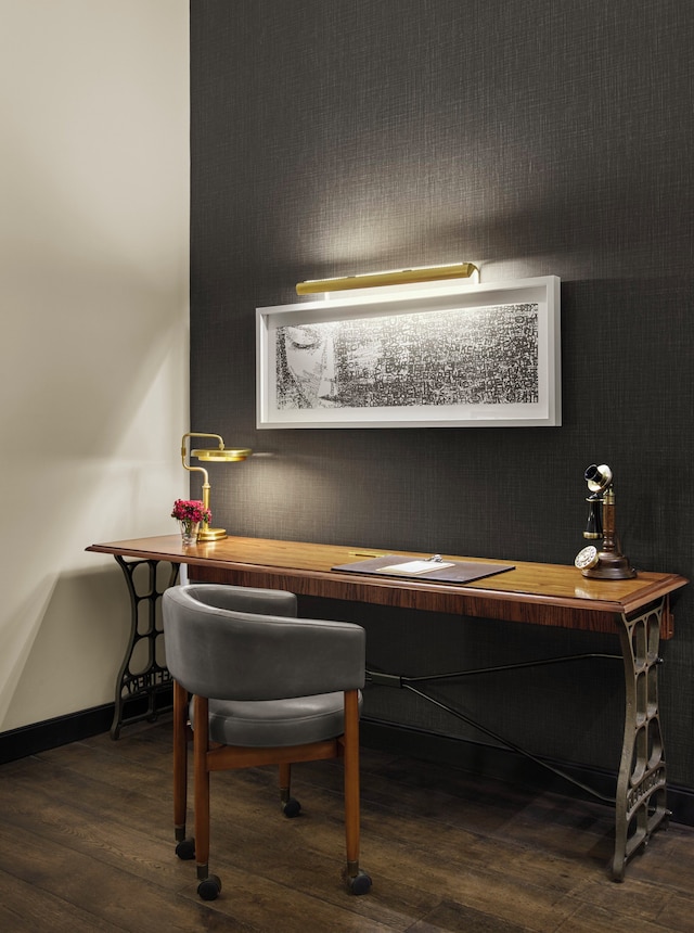 リファイナリー ホテル