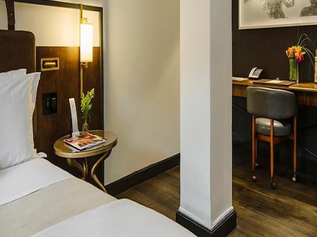 リファイナリー ホテル