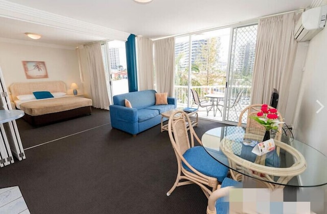 サンタ アン バイ ザ シー