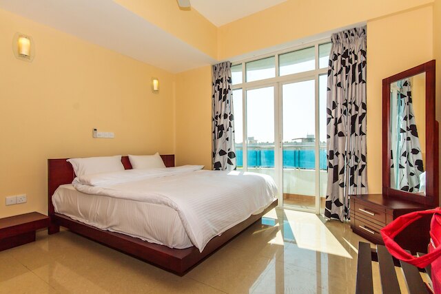 スプン アーケード レジデンシー