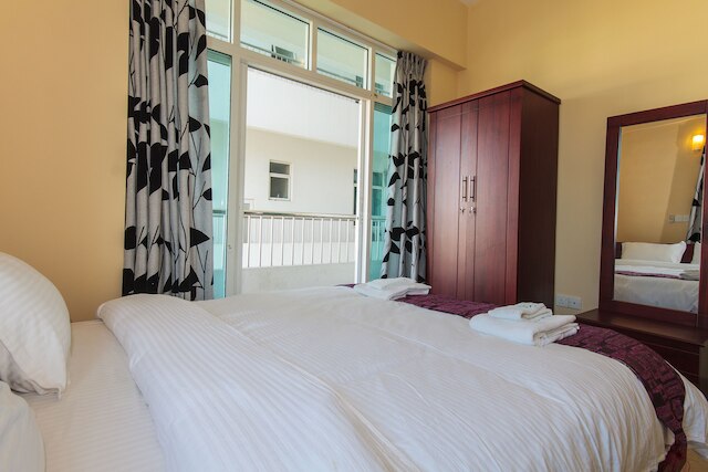 スプン アーケード レジデンシー