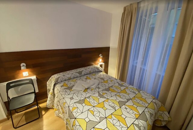 ファー ホーム グラン ヴア - ホステル