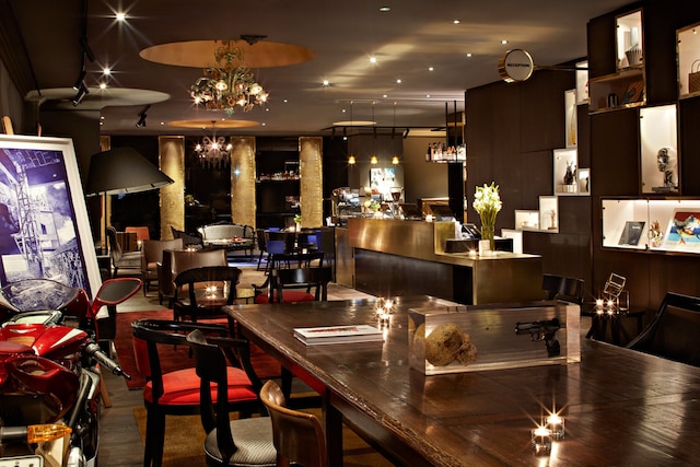 ミュージアム アパートメント ホテル インディペンデント コレクション バイ エVト