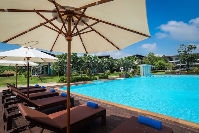 i タラ リゾート & スパ