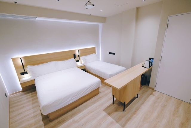 レスト ブギス  ホテル