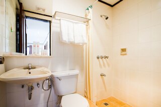 OYO 414 ハンベルトス ホテル