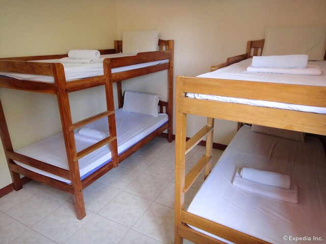 バラヨン ペンション