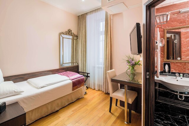 ベストウェスタン プラス ホテル アルカディア