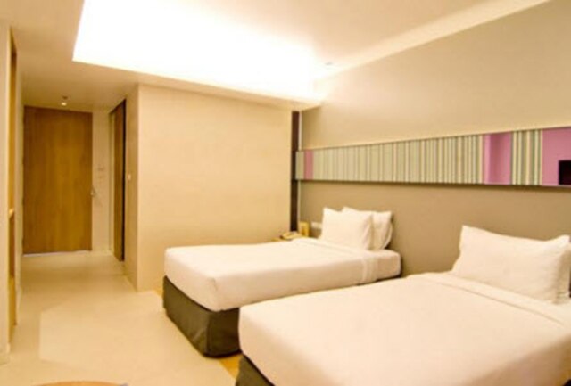 ザ サン エクスクルーシブ