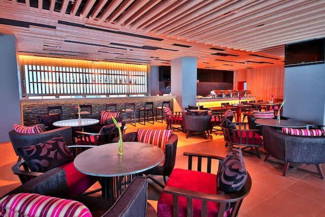 ザ サン エクスクルーシブ