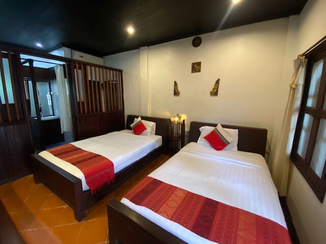 バンサバー ホテル