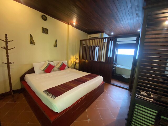 バンサバー ホテル