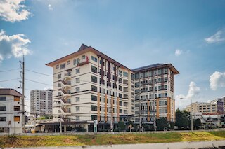 V レジデンス チェンマイ ホテル