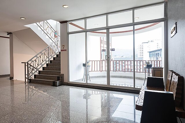 V レジデンス チェンマイ ホテル