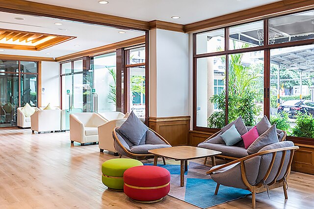 V レジデンス チェンマイ ホテル