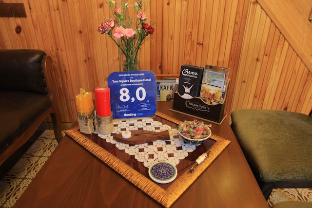 トム スクエア ブティック ホテル