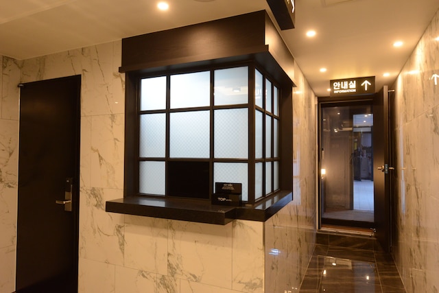 トップ モーテル