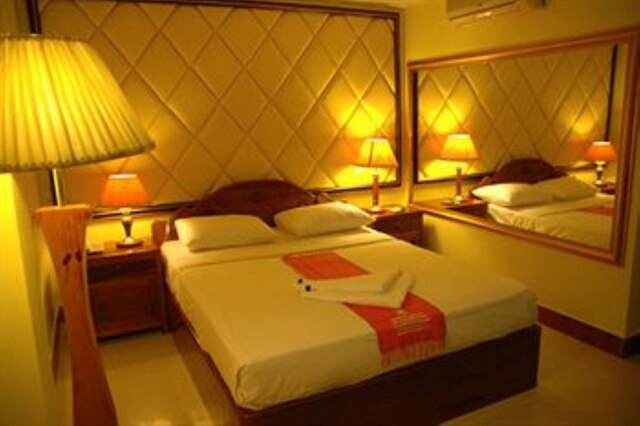 スカイ パーク ゲストハウス