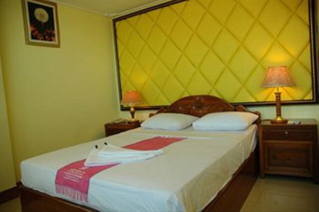 スカイ パーク ゲストハウス