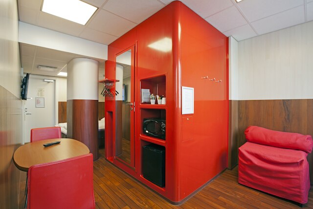 オメナ ホテル イルヨンカツ