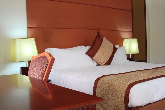 ロイヤル ニック ホテル